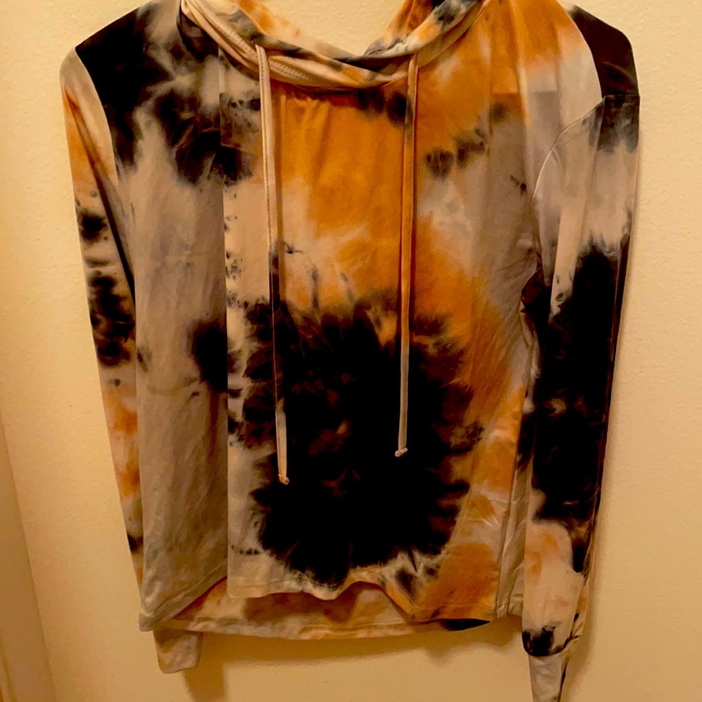 Tie die shirt